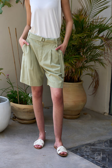 מכנסיים קצרים דאלי - ירוק דשא